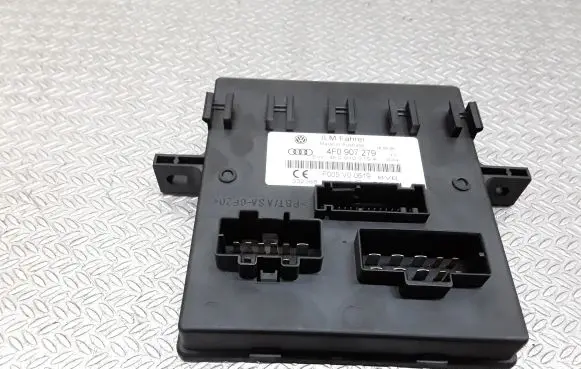 Audi A6 S6 C6 4F Comfort/convenience module 4F0907279 4F0910279K