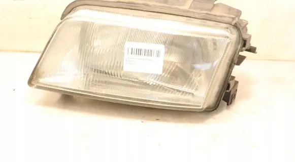 Audi A4 S4 B5 8D Headlight/headlamp