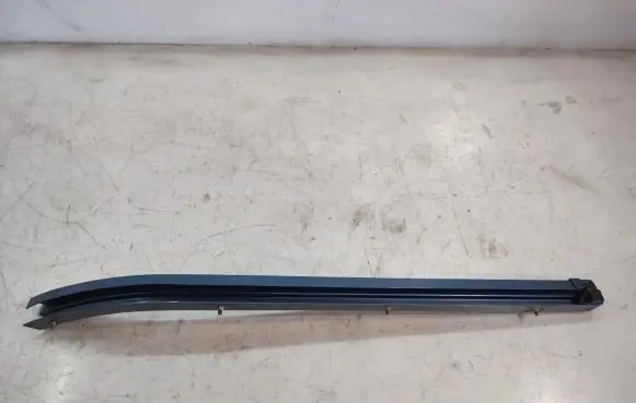 Chrysler Grand Voyager V Sliding door upper top rail 