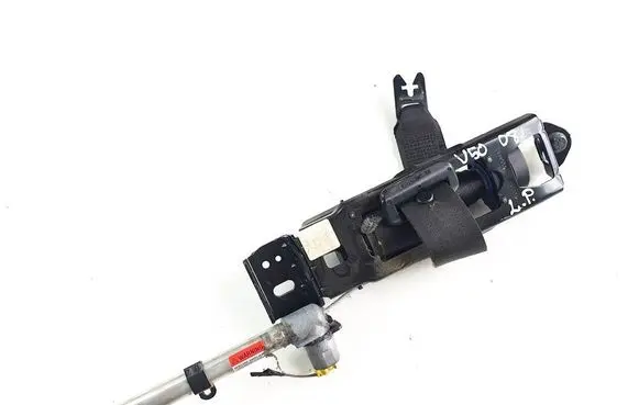 Volvo V50 Front seatbelt