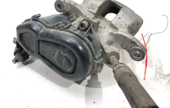 Rear brake caliper