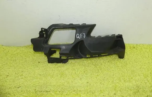 Audi A3 8Y Front bumper mounting bracket 8Y0807319A