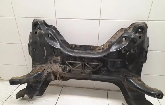 Peugeot 308 Front subframe