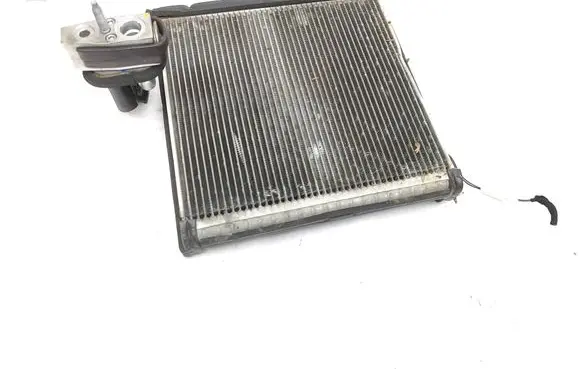 Air conditioning (A/C) radiator (interior)