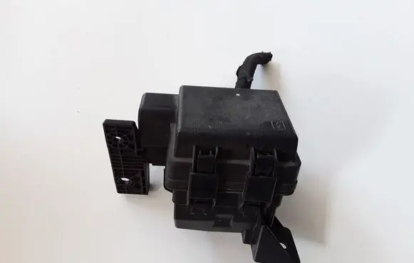Renault Scenic III - Grand scenic III Fuse module 050134140