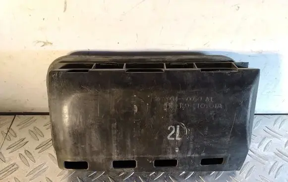 Toyota Land Cruiser (J200) Quarter panel pressure vent 6290460050