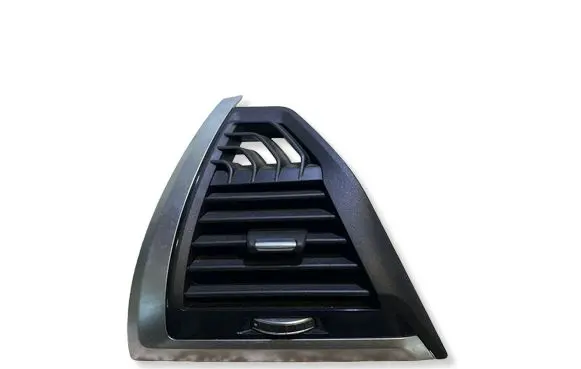 BMW X3 G01 Dashboard side air vent grill/cover trim 9363439 6422 01431