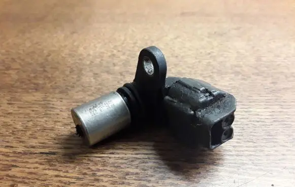 Mazda 6 Camshaft position sensor 0296001300