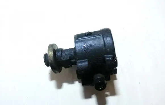 Renault Megane I Power steering pump 7700840106 7700840801b
