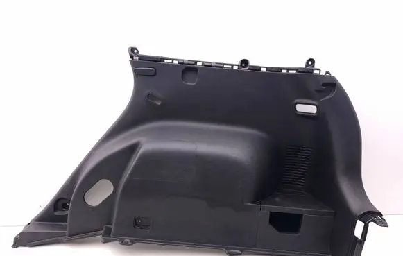 Trunk/boot side trim panel