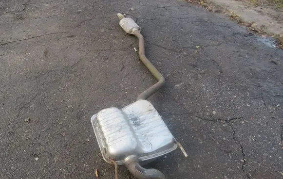 Mercedes-Benz C W202 Rear muffler/silencer tail pipe A2024913001-MERC A2024913001