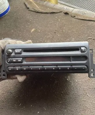 Mini One - Cooper R50 - 53 Radio/CD/DVD/GPS head unit 6917521