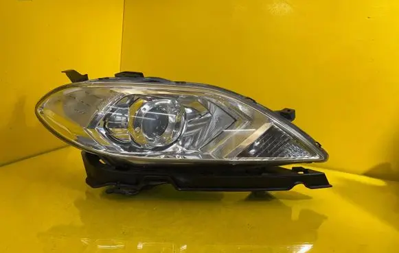 Honda FR-V Headlight/headlamp 18810