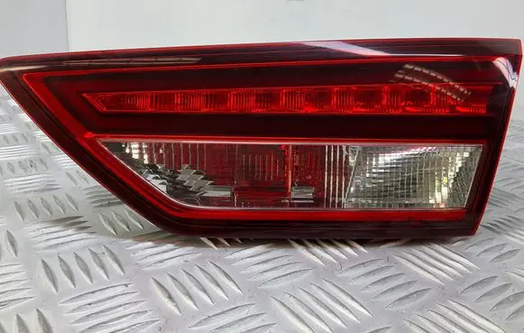 Seat Leon (5F) Tailgate rear/tail lights 5F9945308C