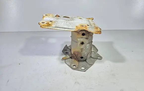 Toyota Auris E180 Rear bumper shock impact absorber/damper 5201505030