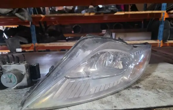 Headlight/headlamp