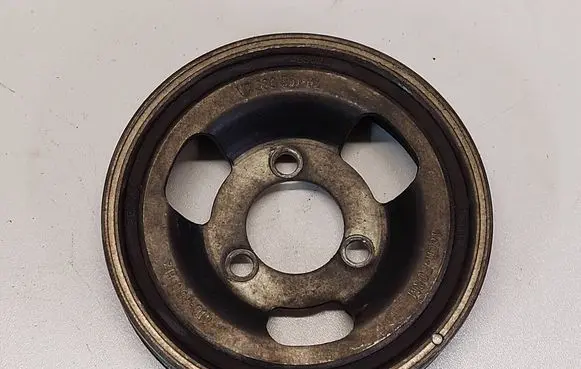 Peugeot 308 Crankshaft pulley V763855102