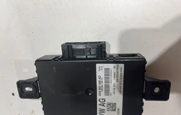 Audi A7 S7 4G Gateway control module 4G0907468AD 4G0907468AC