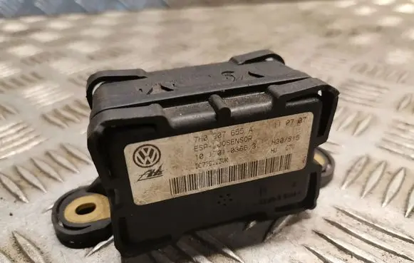 Audi TT TTS Mk2 Yaw turn rate sensor 7H0907655A