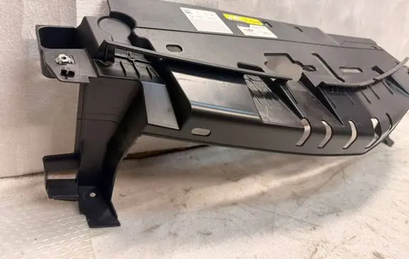 Opel Astra L Front bumper mounting bracket 9839954180 9101000000600