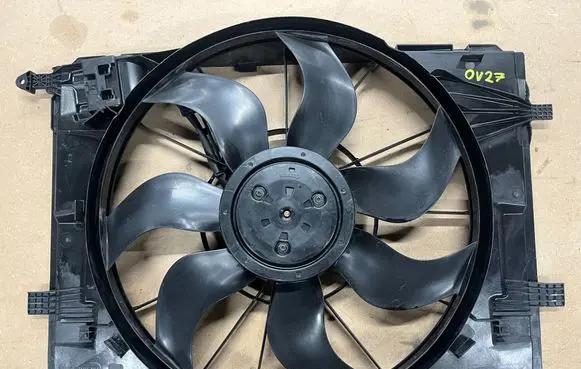 Mercedes-Benz E W213 Electric radiator cooling fan A0999061000 0130708401