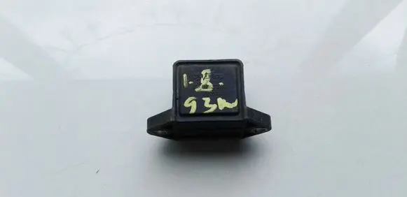 KIA Sephia ESP acceleration yaw rate sensor 9570930002
