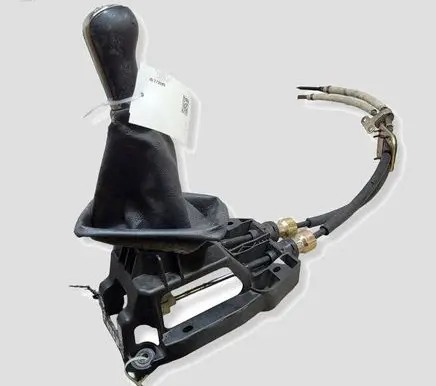 Toyota Corolla E120 E130 Gear shifter/selector 064301