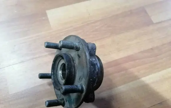 Nissan Qashqai Front wheel bearing hub 40202JG000 40202JG01B 40202M