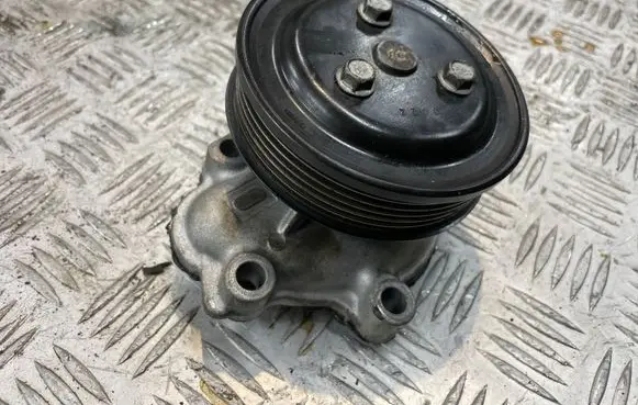 Opel Meriva B Water pump