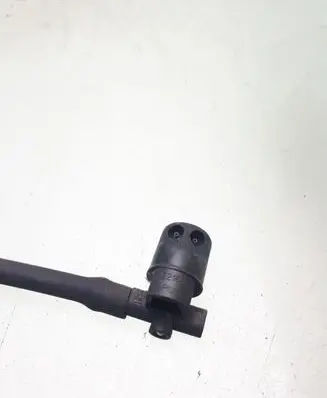Windshield washer spray nozzle