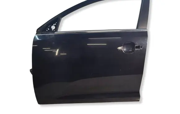 KIA Sportage Front door 