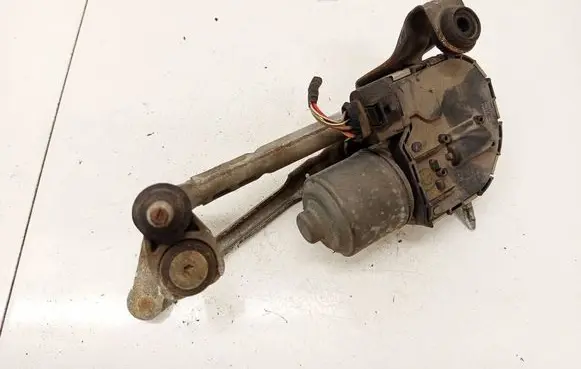 Seat Altea Front wiper linkage and motor 5P0955601B