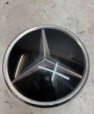 Mercedes-Benz GL X166 Manufacturer badge logo/emblem A1648880411