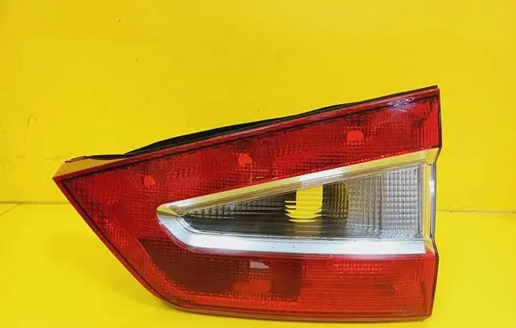 Ford Galaxy Tailgate rear/tail lights