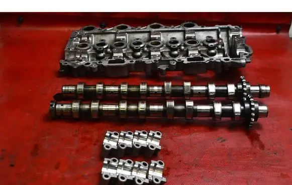 Ford Focus C-MAX Rocker cam cover 9644994680