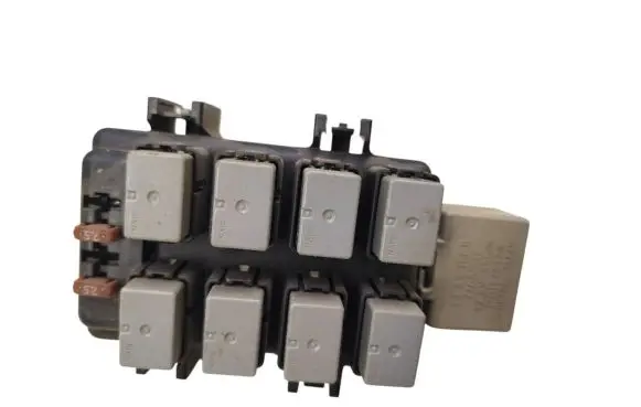 Subaru Outback Hazard warning light relay 86111AG000