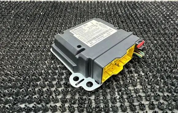 Mercedes-Benz GL X166 Airbag control unit/module A1669002003 A1668200426 A1669027401