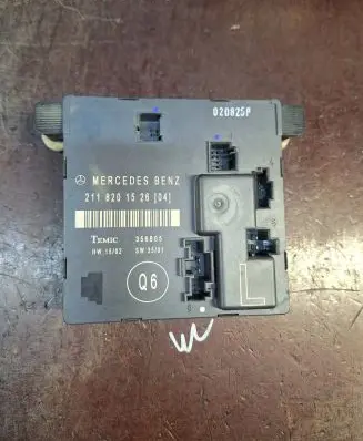 Mercedes-Benz E W211 Door control unit/module 2118201526 356805
