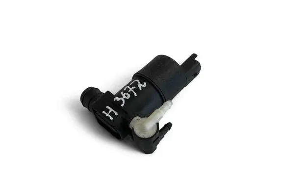 Nissan Qashqai Windscreen/windshield washer pump