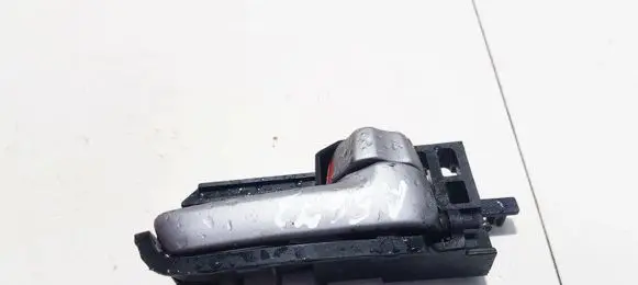 Suzuki Swift I Rear door interior handle