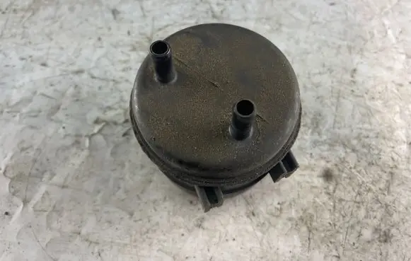 Nissan Patrol Y61 Vacuum air tank 