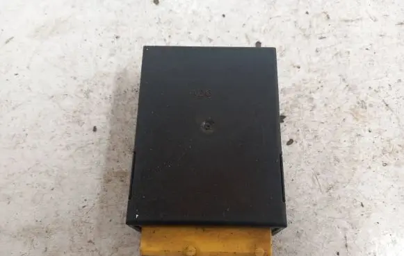 BMW 3 E46 Immobilizer control unit/module 61358375840 6010821005 608377