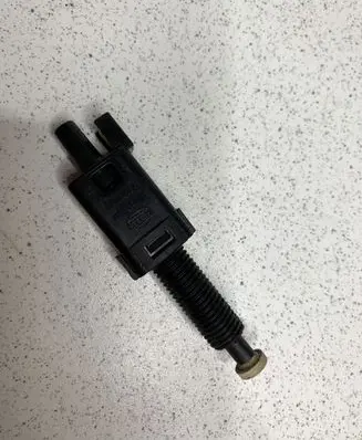 Clutch pedal sensor