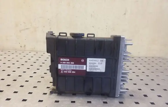 Audi 100 S4 C4 Engine control unit/module 4A0906264 0280800398