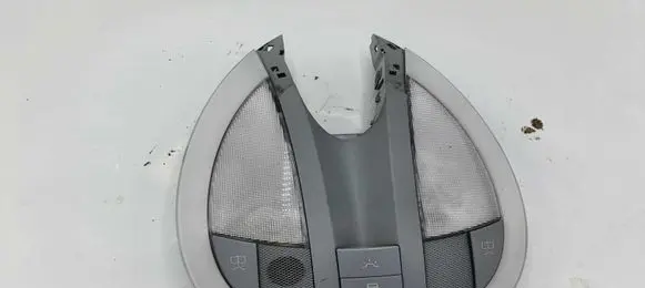 Mercedes-Benz E W211 Front seat light A2118206401 2JM00942340