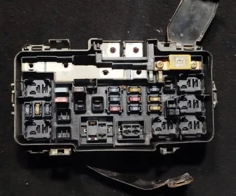 Honda Civic Fuse module