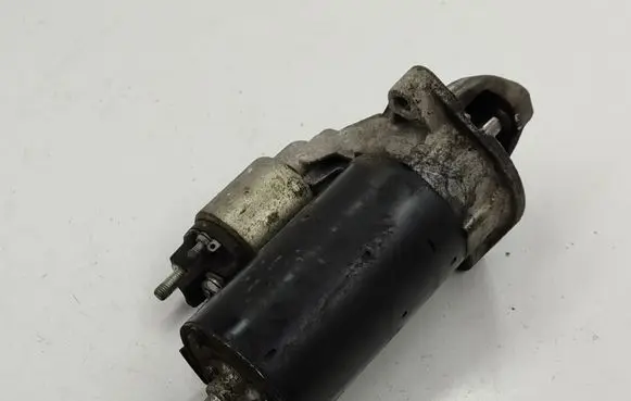 BMW 7 E65 E66 Starter motor