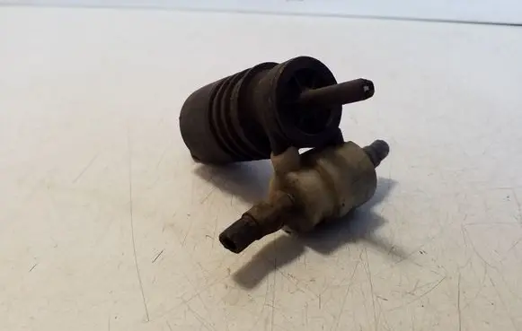 Opel Zafira A Windscreen/windshield washer pump