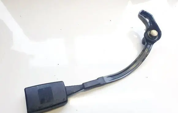 Skoda Superb B5 (3U) Front seatbelt buckle 3B0858472J