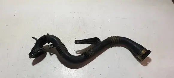 Intercooler hose/pipe